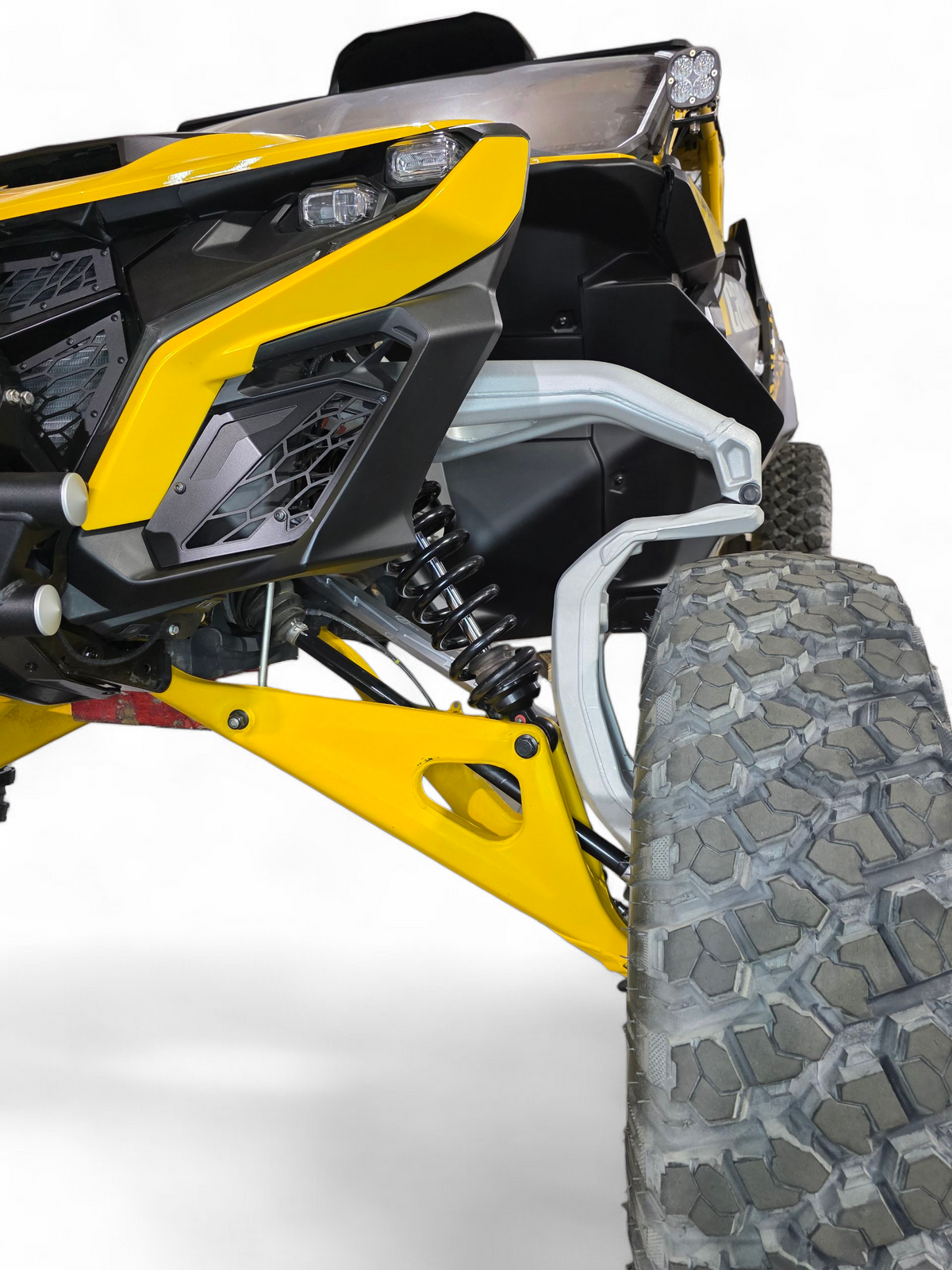 Clear billet tie rod mounted on a 2024-2026 Can-Am Maverick R front end
