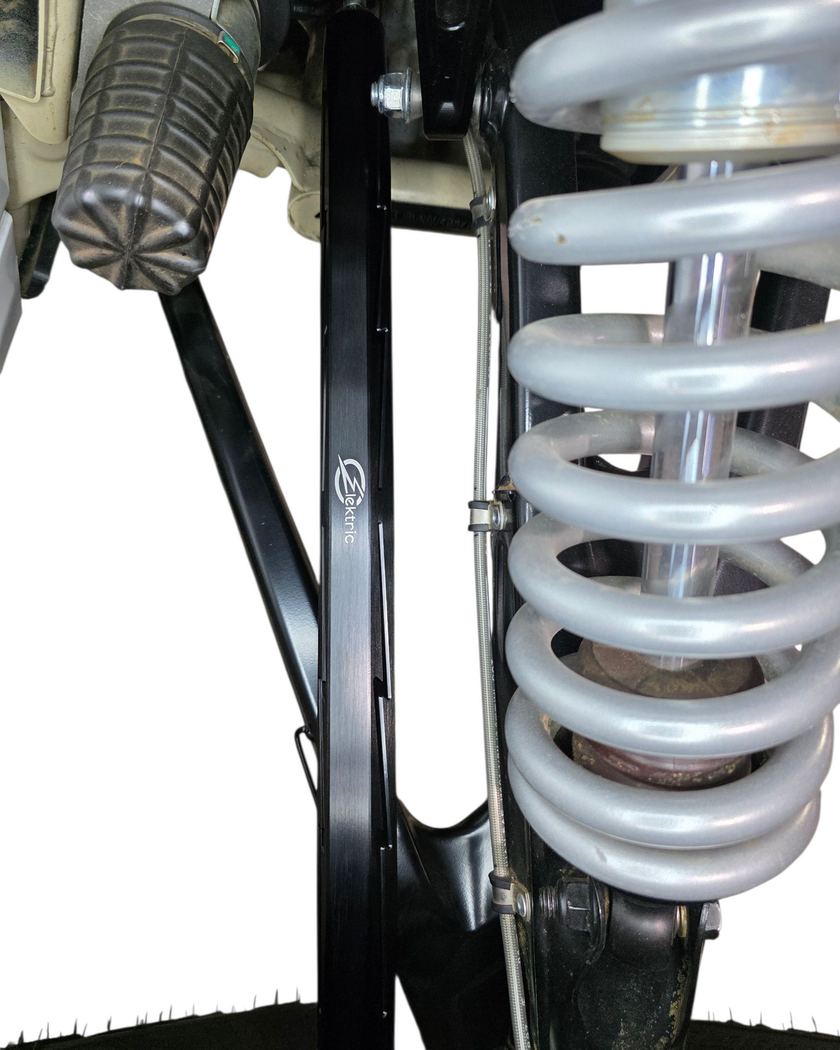 Hard anodized black finish on Can-Am X3 billet tie rod