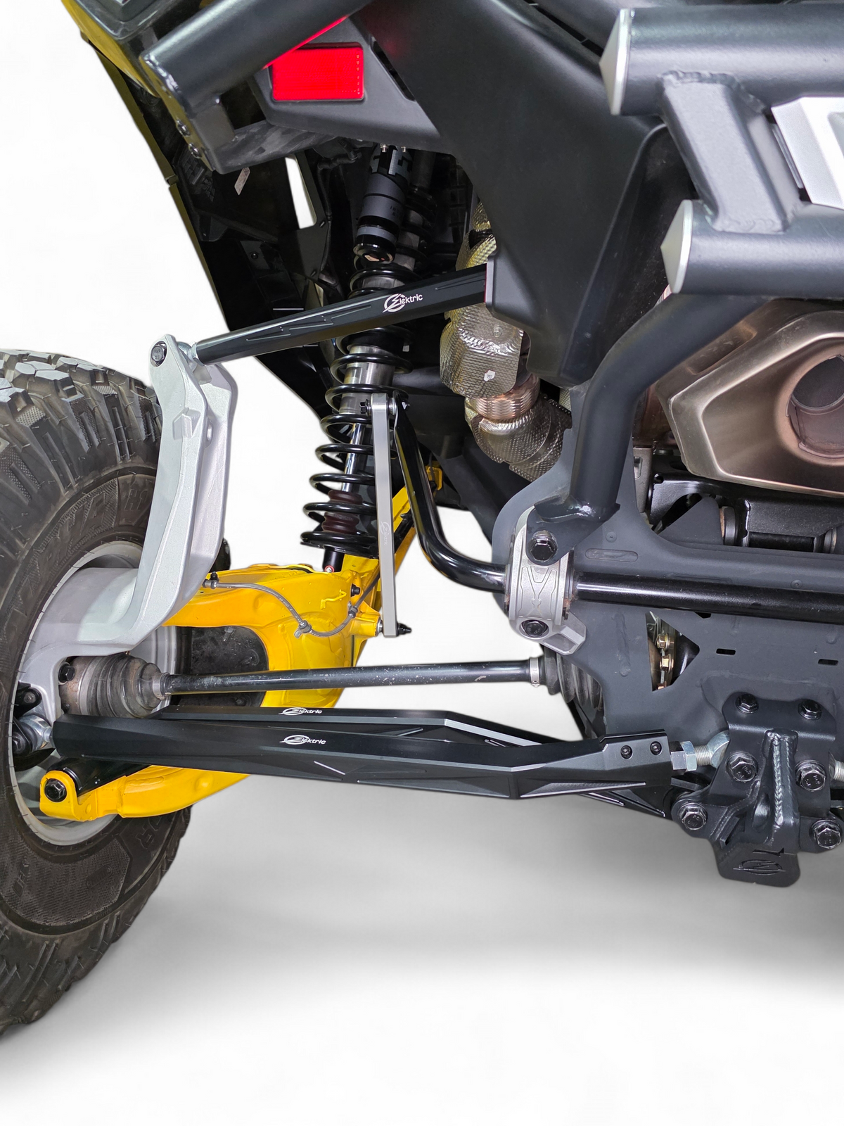 2024+ Can-Am Maverick R High Clearance Adjustable Radius Rods (Black)