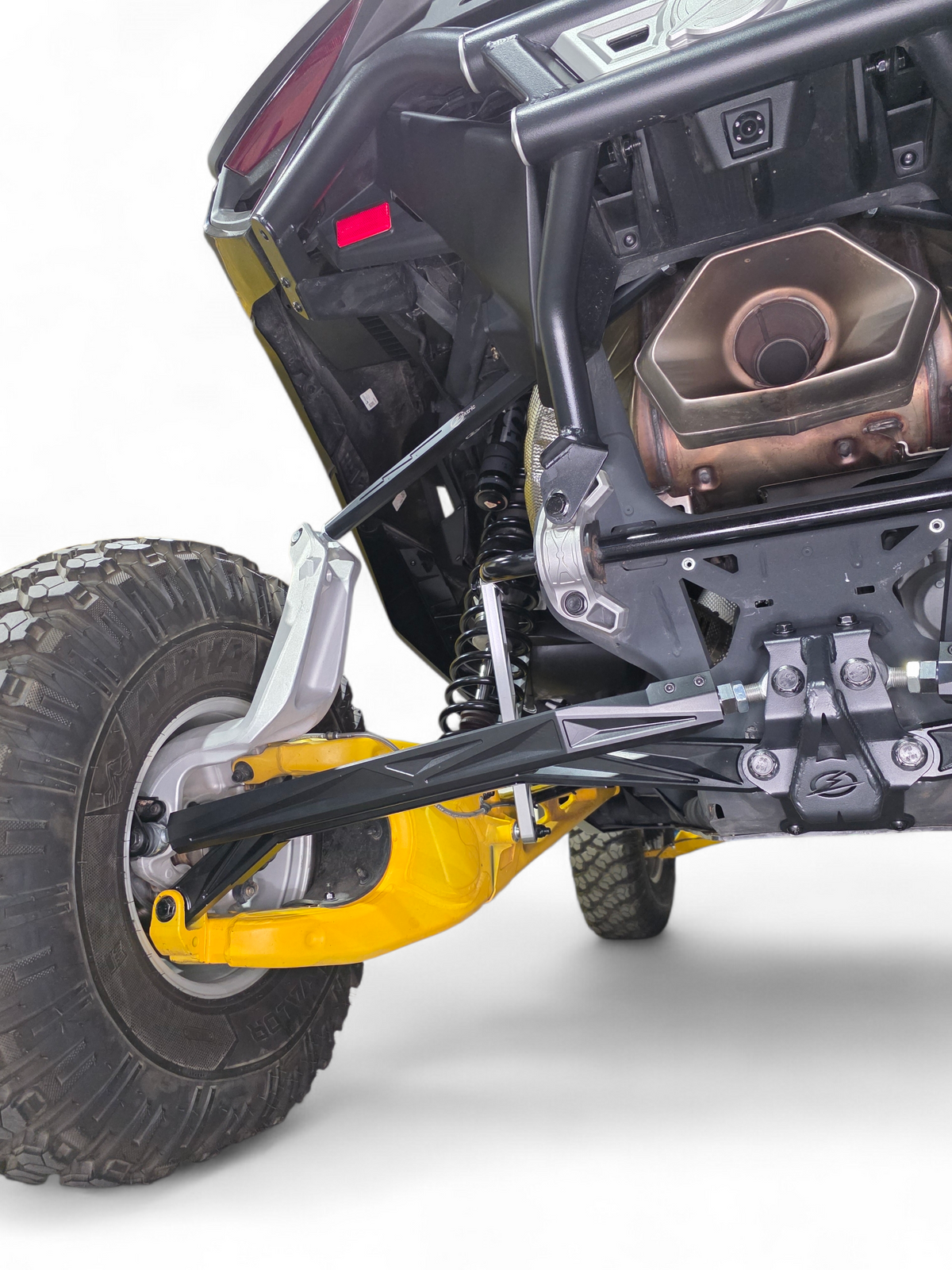 2024+ Can-Am Maverick R High Clearance Adjustable Radius Rods (Black)