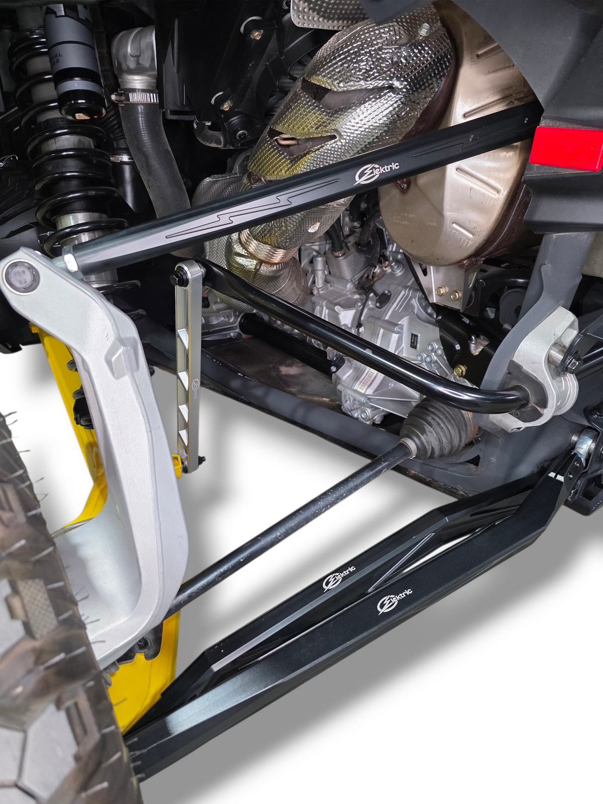 2024+ Can-Am Maverick R High Clearance Adjustable Radius Rods (Black)