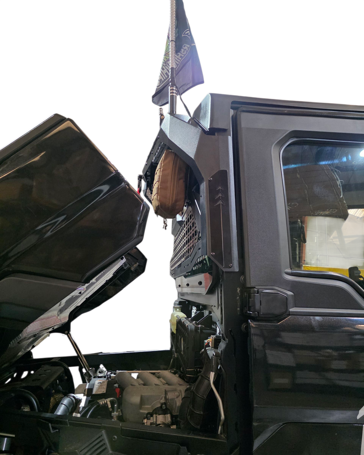 Steel and aluminum construction detail on Polaris Ranger 1500 Headache Rack