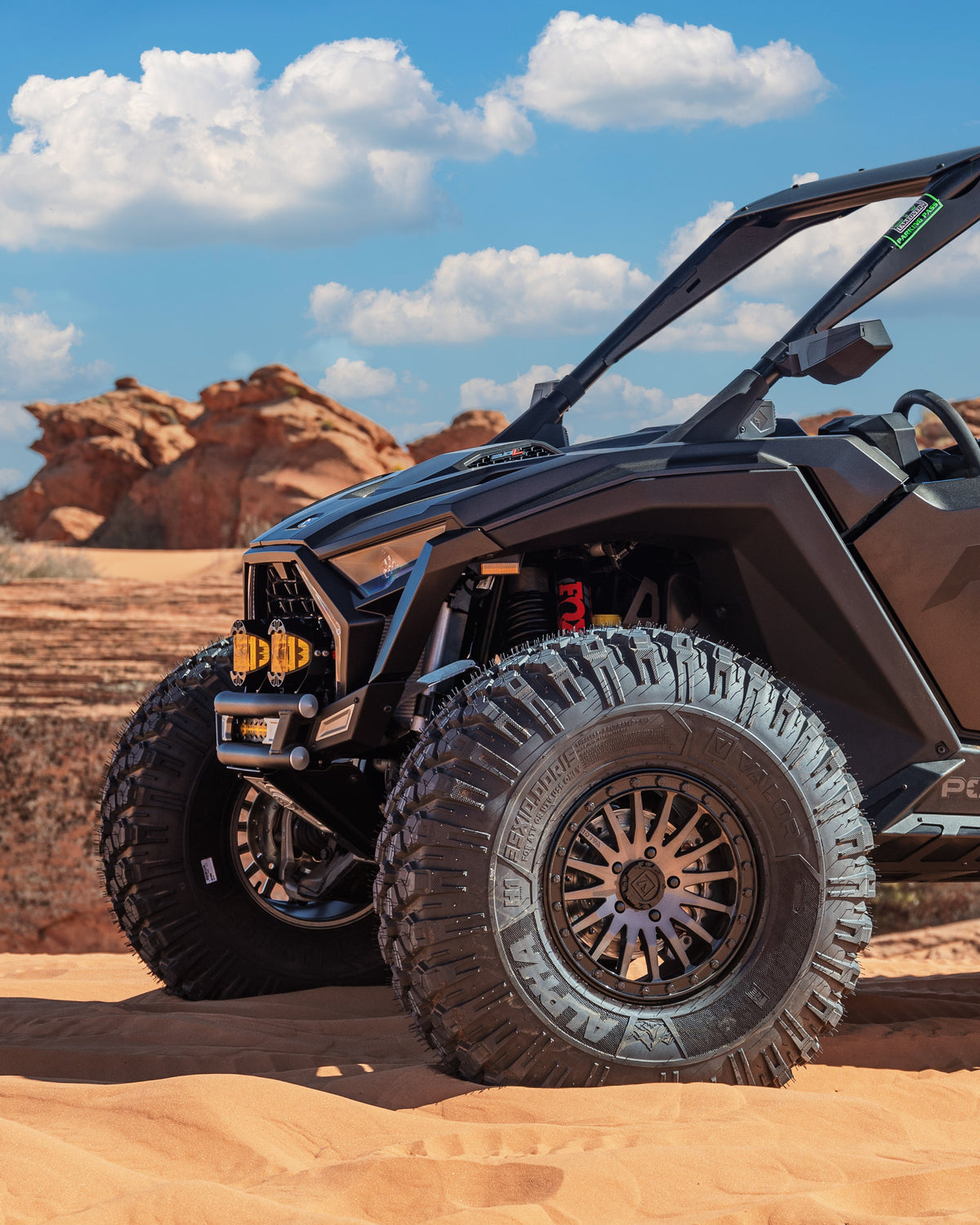 Polaris RZR Pro R Pro S Turbo R Amp front bumper showing tubular construction and CNC aluminum inserts