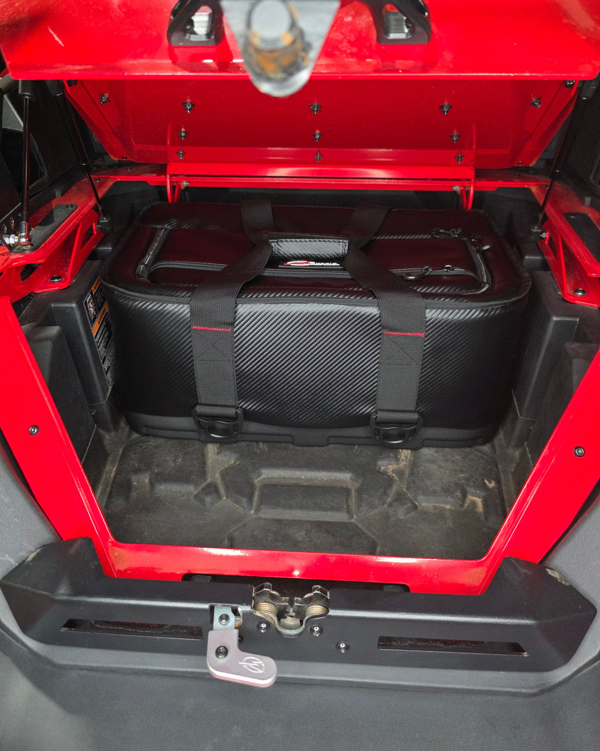 Dual gas strut detail on Polaris RZR Volt Series Baja bed box lid