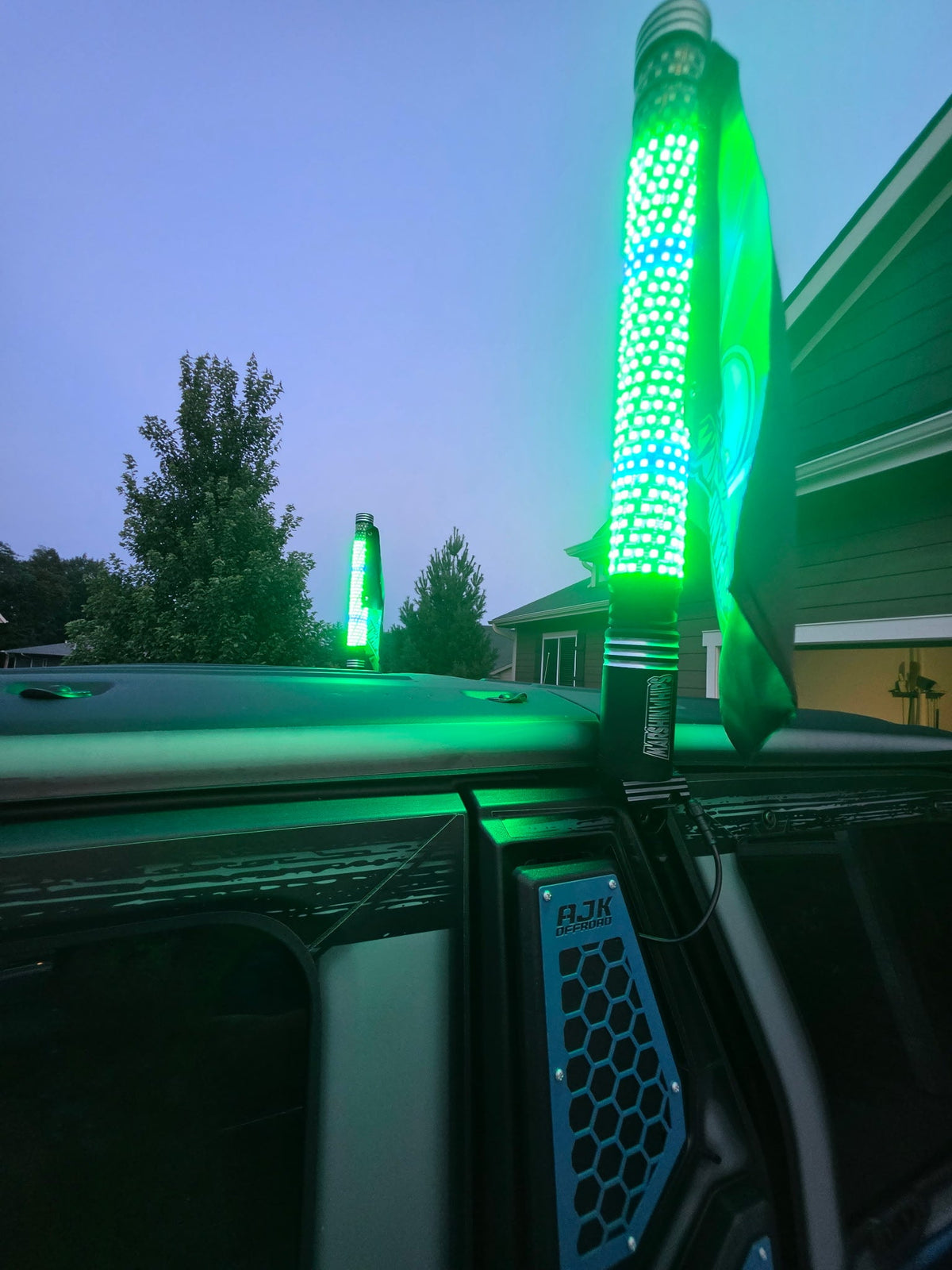 Polaris Xpedition Heavy-Duty LED Whip Mounts | Marshin Whips