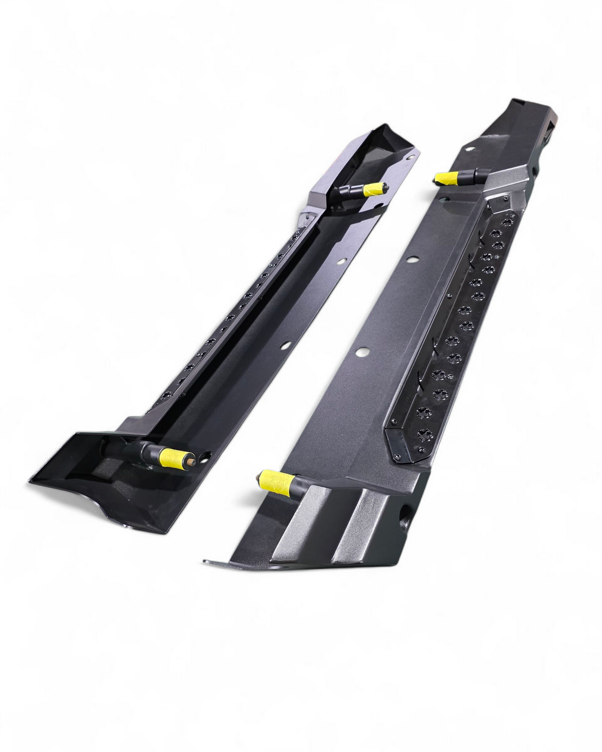 Two-tone hammer black and satin finish on Polaris Ranger XD 1500 2-seat rock sliders