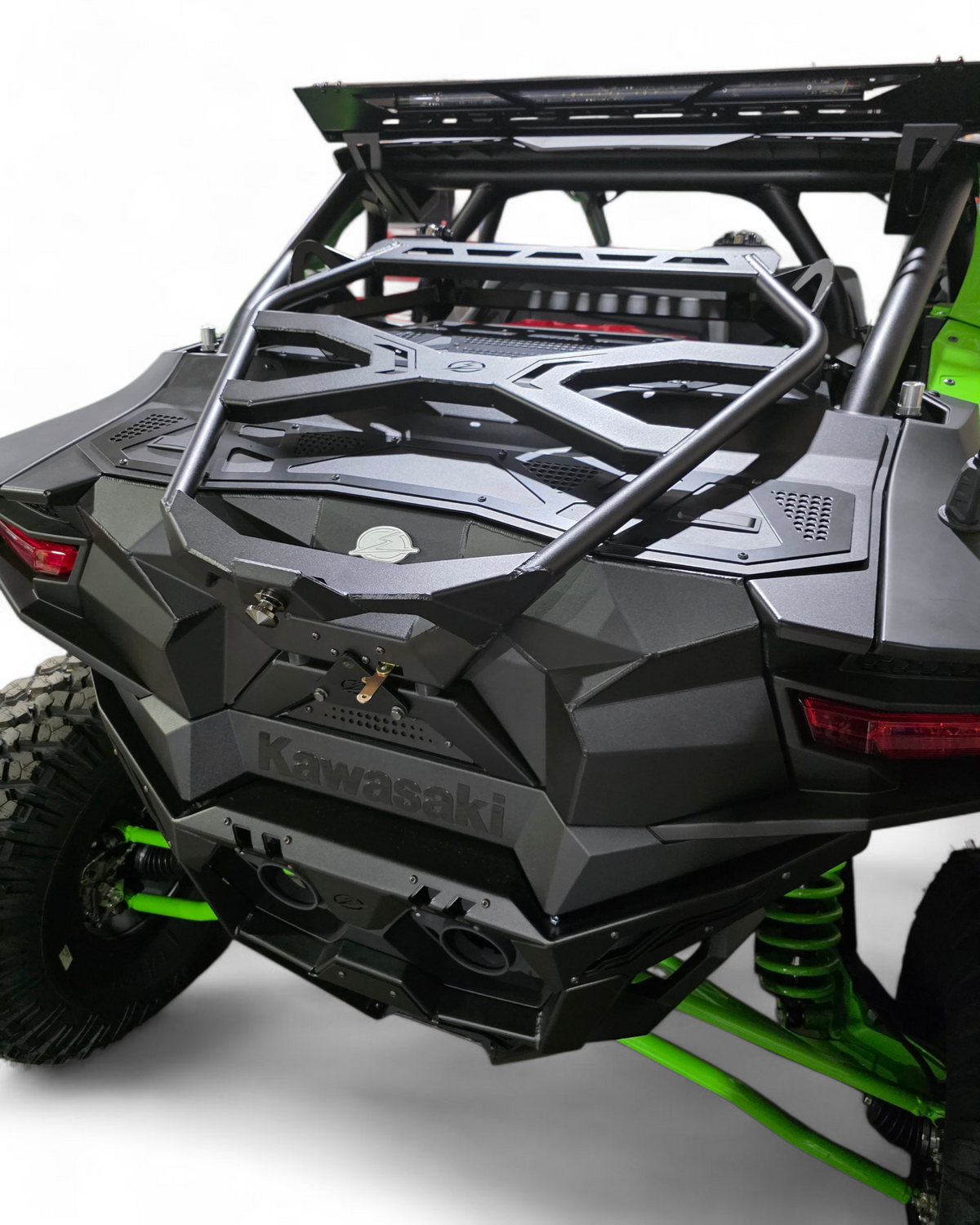 Adjustable Heim joint detail on Kawasaki Teryx H2 Baja tire rack
