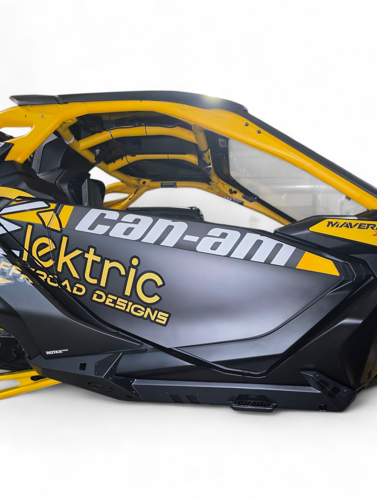 Side profile of Can-Am Maverick R 2-seat Volt Rocker Steps showing rocker panel coverage