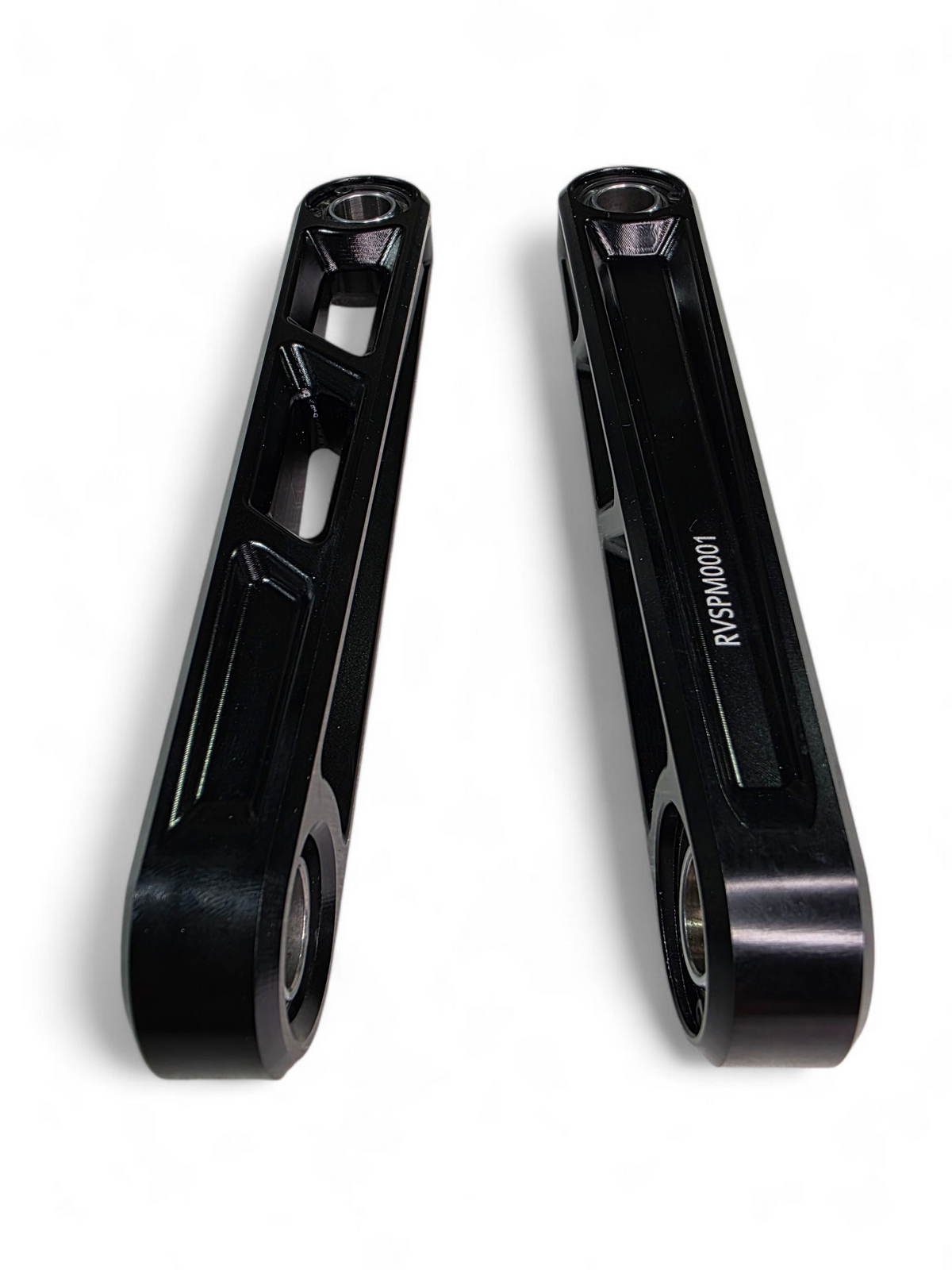 Hard anodized black finish detail on Can-Am Maverick R front sway bar links