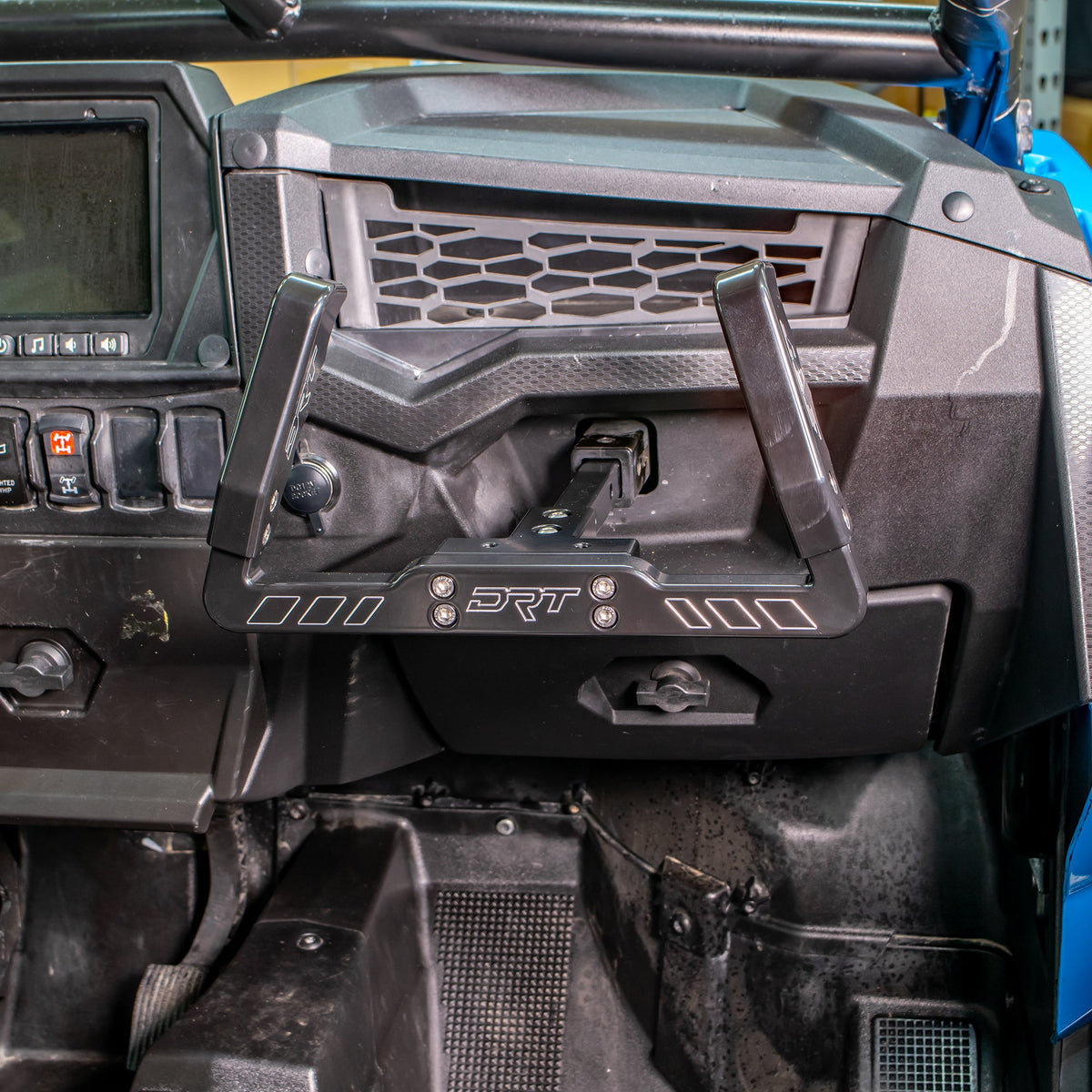 Passenger grab handle mounted in RZR XP 1000