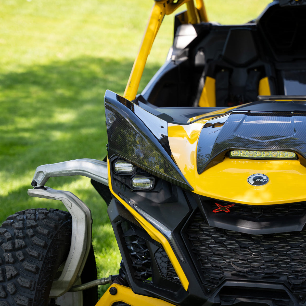 RPM Can-Am Maverick R Carbon Fiber Front Fenders