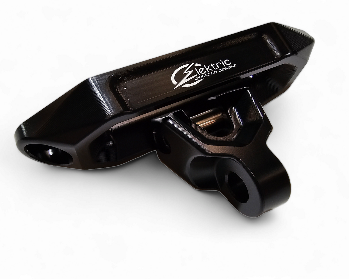 Front view of EOD winch fairlead and hook combo