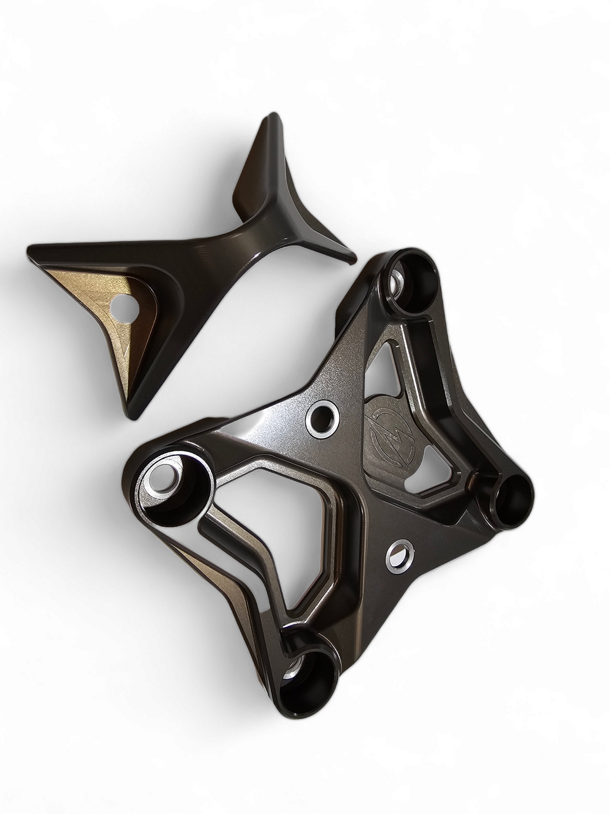 Gun metal anodized 6061 billet aluminum finish on Can-Am Maverick X3 radius rod plate