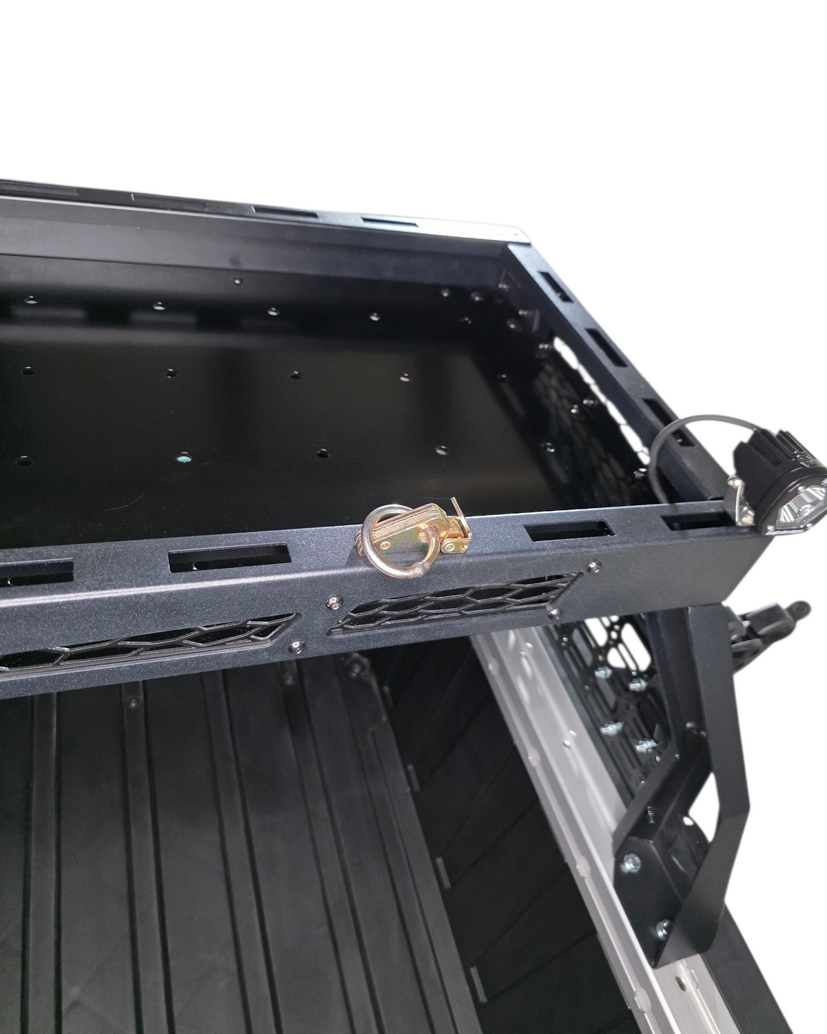 Factory Lock and Ride rail mounting with T-slot nuts on Polaris Xpedition short rack