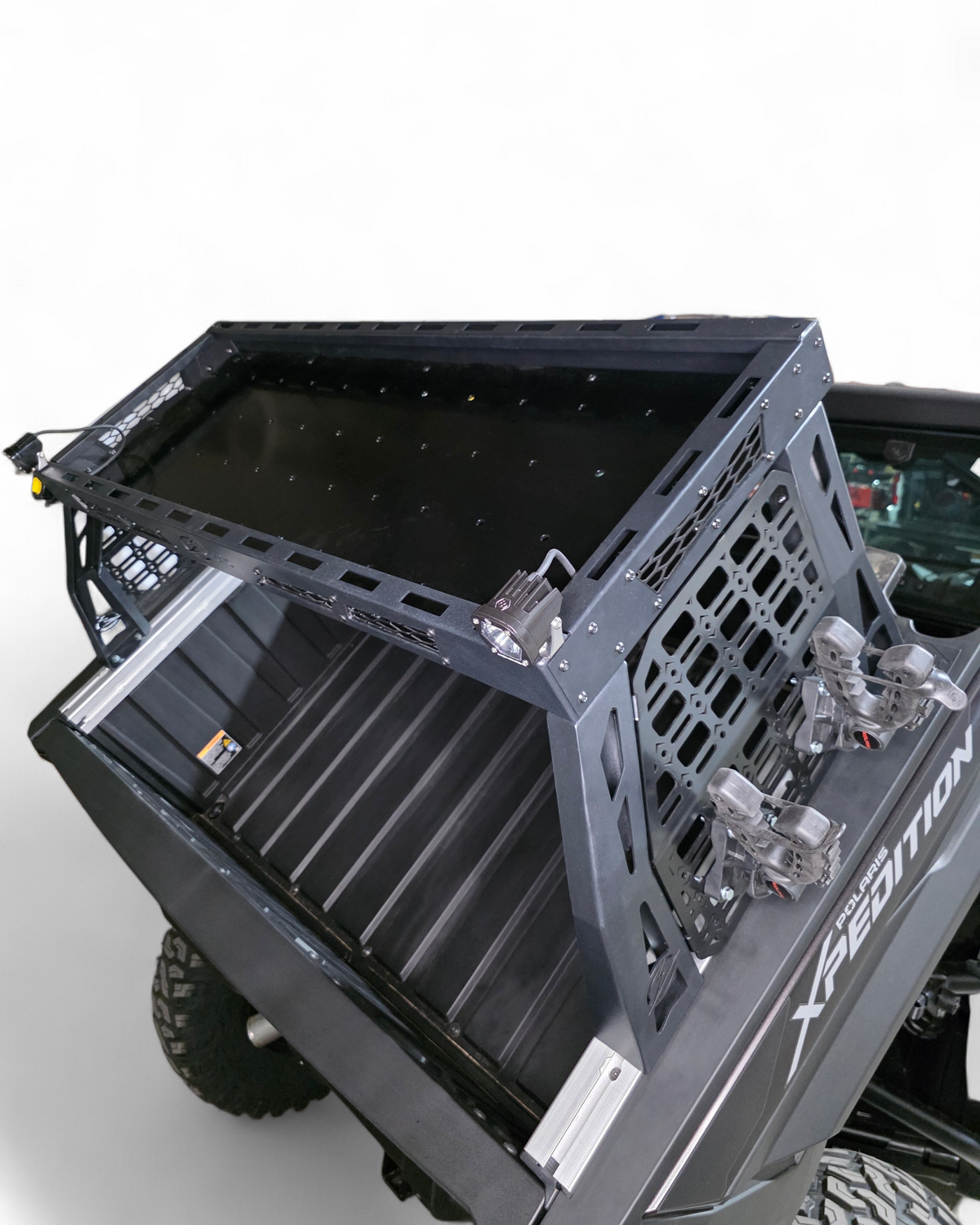 Low-profile design of Polaris Xpedition Volt short rack following the bodywork lines