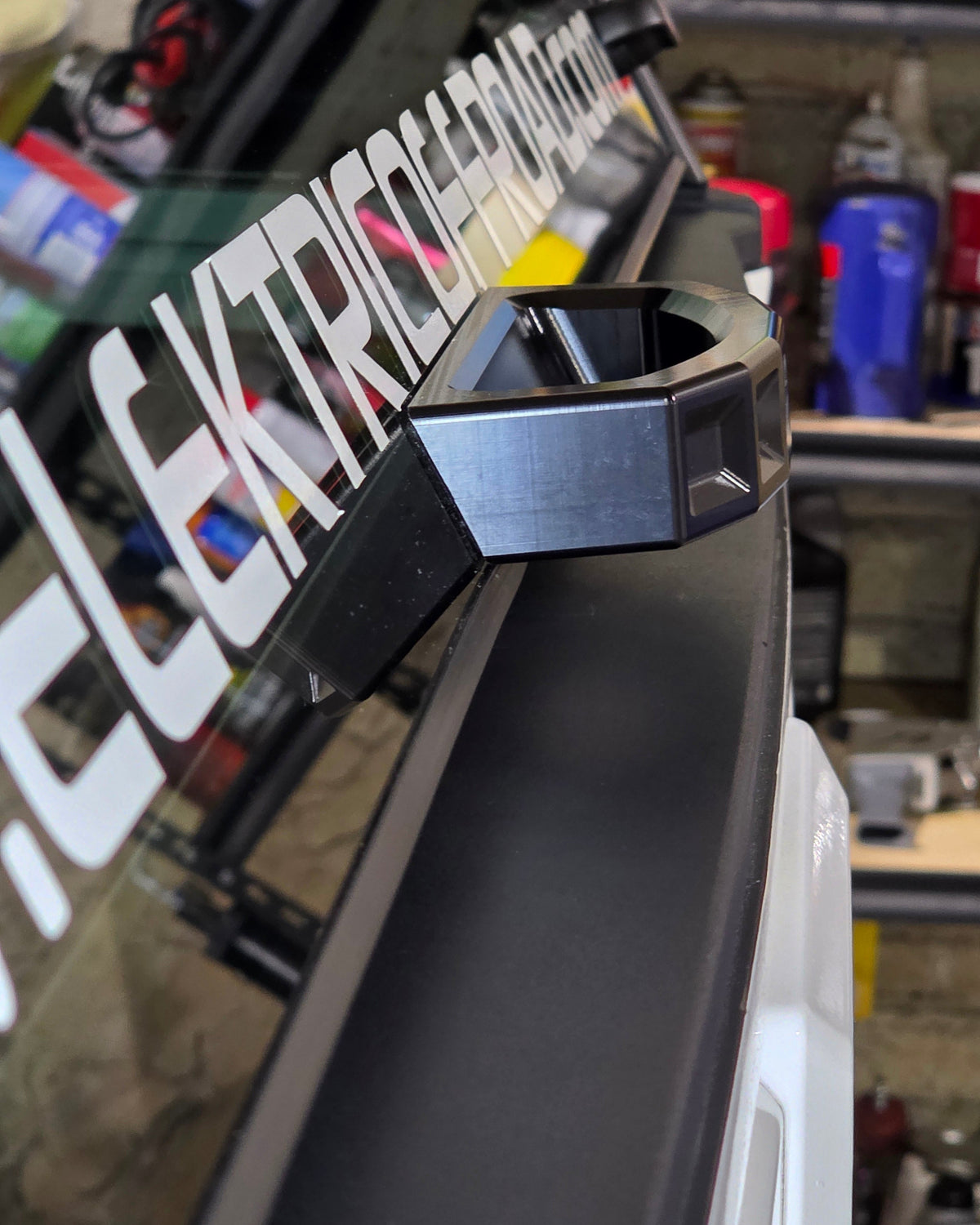 Polaris Xpedition rear glass handle shown from the side displaying machined profile