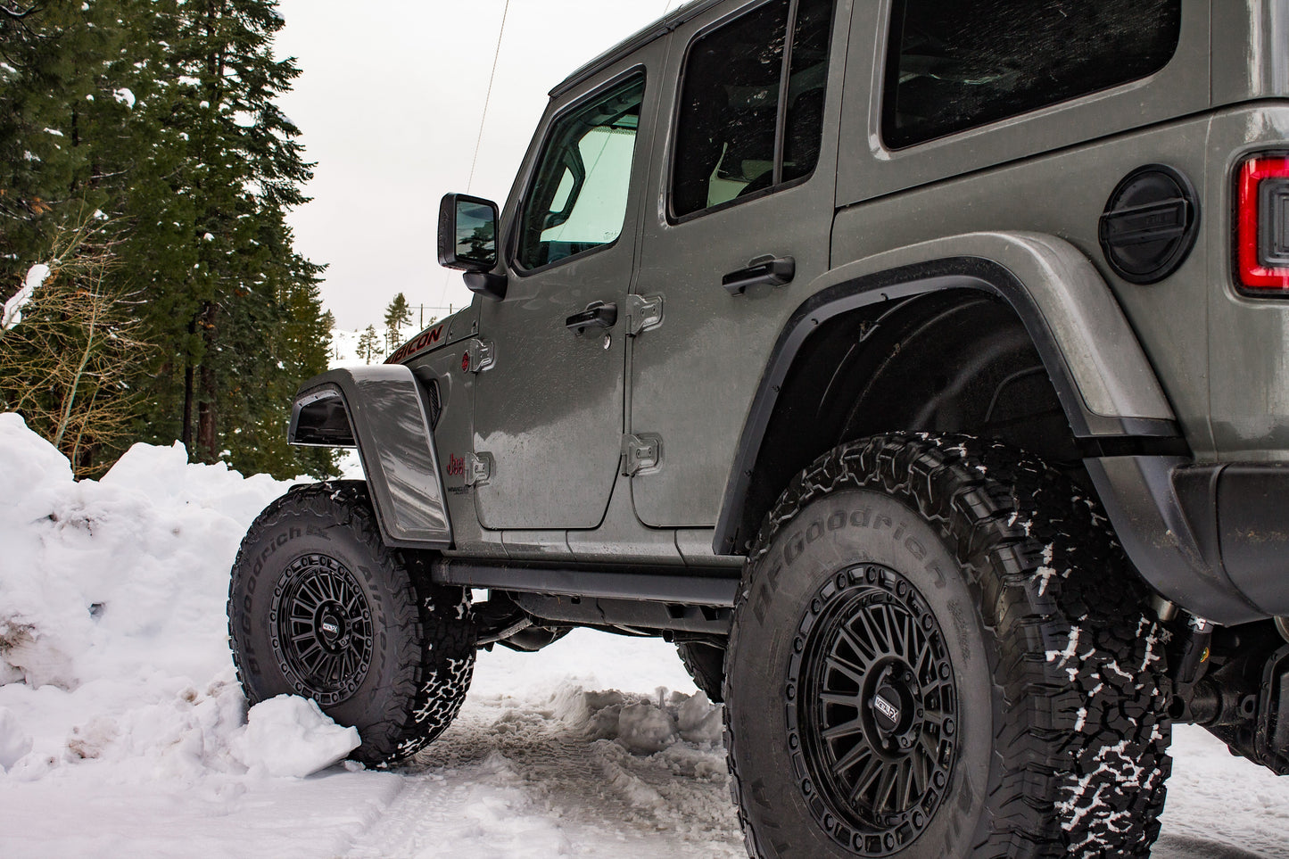 Metal FX Rogue Truck | Satin Black